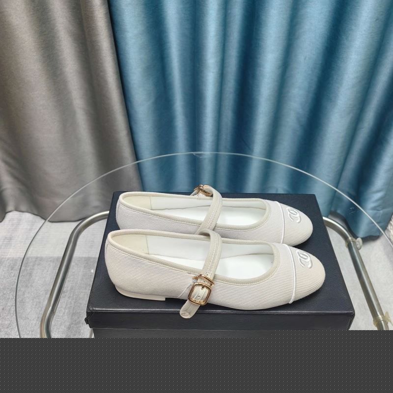 Ch*el slippers